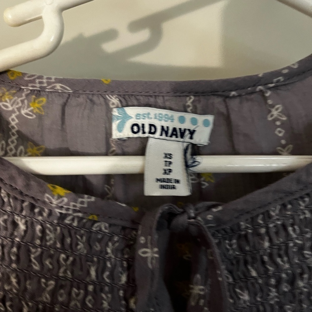 Old Navy Girl’s Blouse - Picture 4 of 4